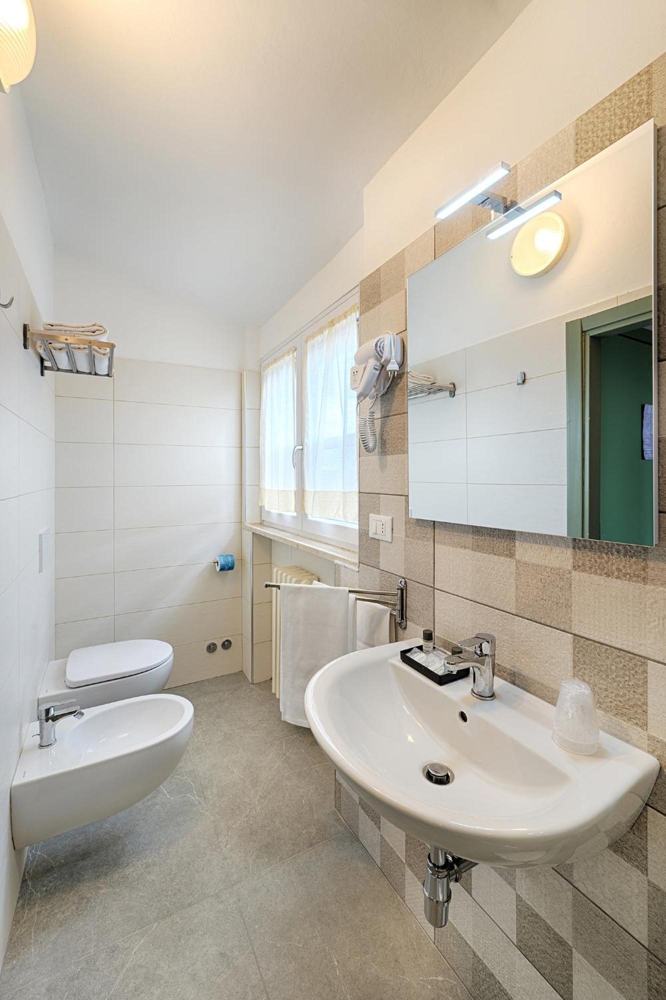 סוביצ'ילה Hotel Castello מראה חיצוני תמונה