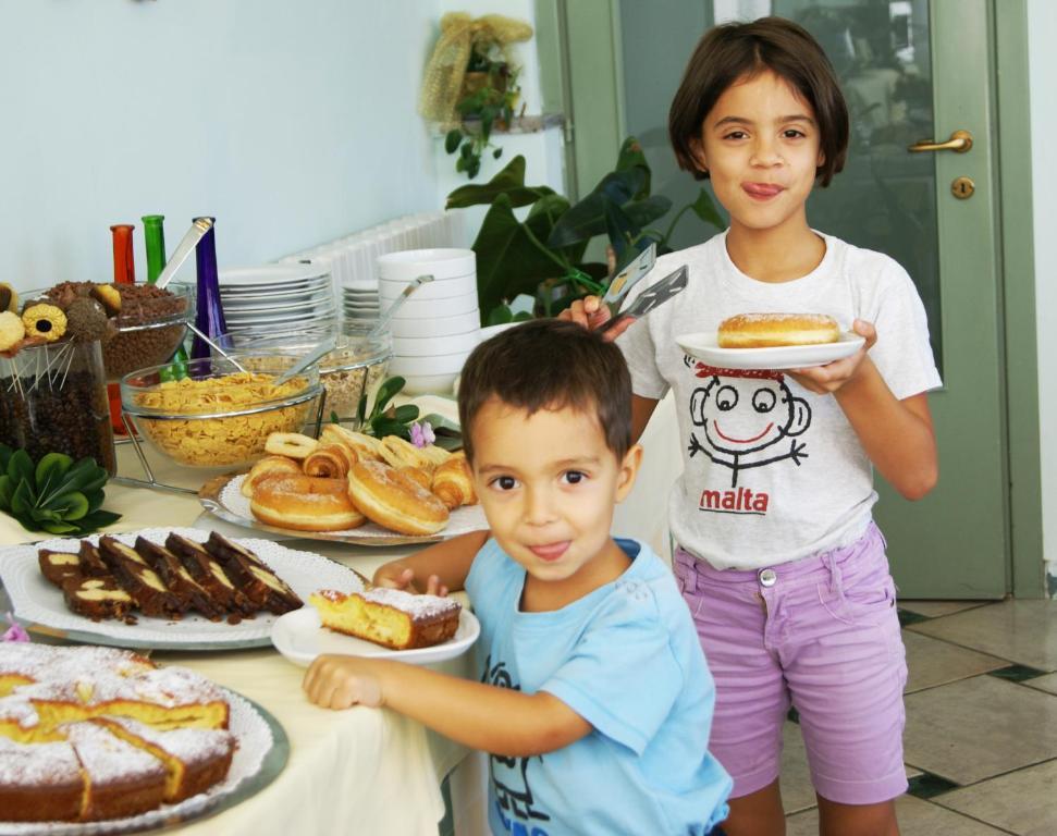 סוביצ'ילה Hotel Castello מראה חיצוני תמונה